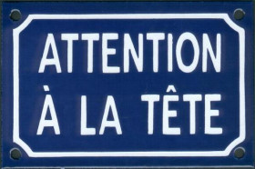 Attention à la tête