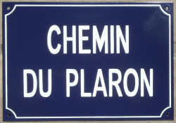 Plaque de rue emaillée (20x30cm) ARIAL MAJUSCULES